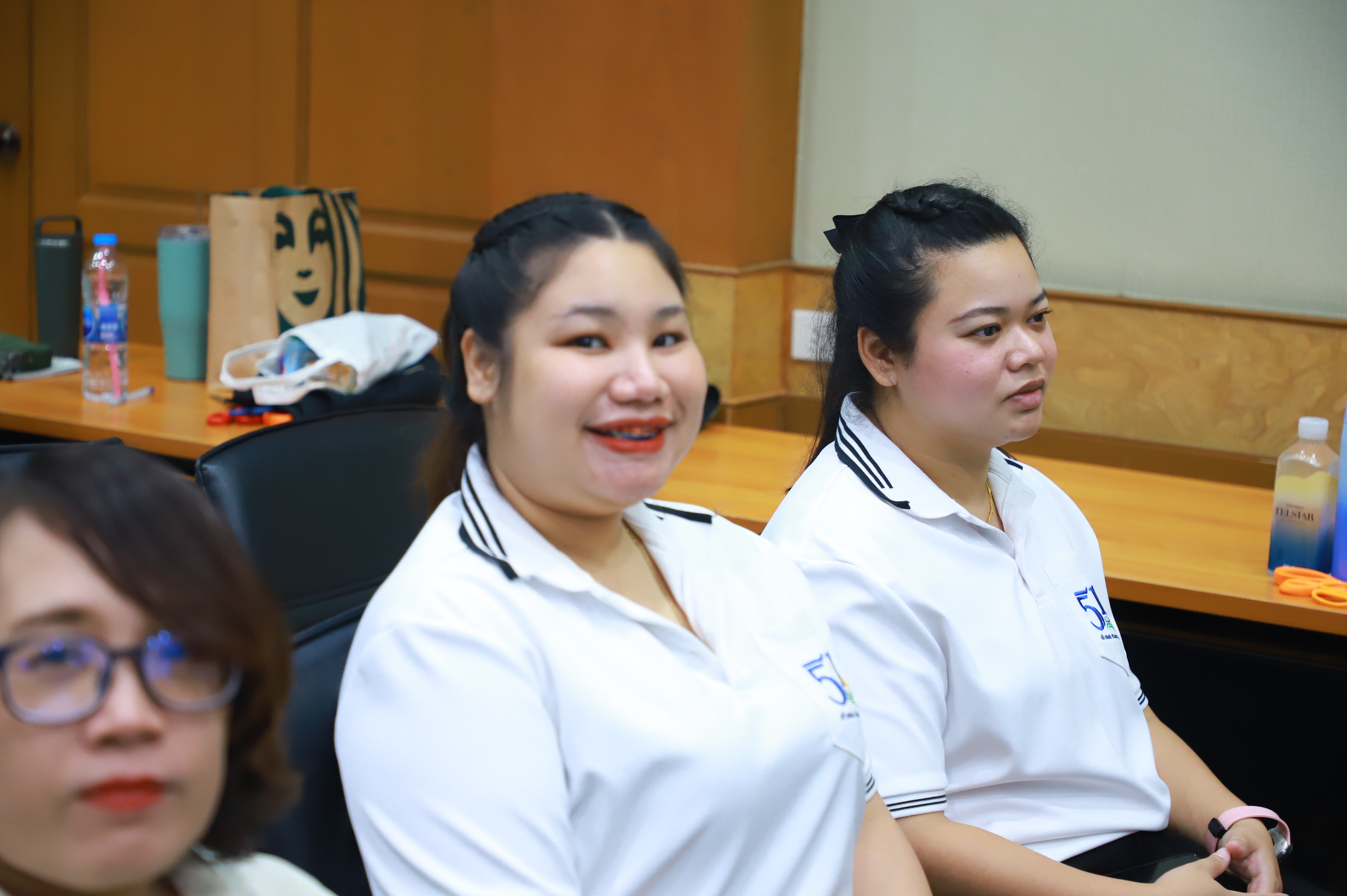 title - สบท. จัดกิจกรรม “เสริมสร้างความสัมพันธ์ในองค์กรและบรรยากาศที่เอื้อต่อการทำงาน” มุ่งเดินหน้าพัฒนาบุคลากร เสริมทัพการทำงานเป็นทีม